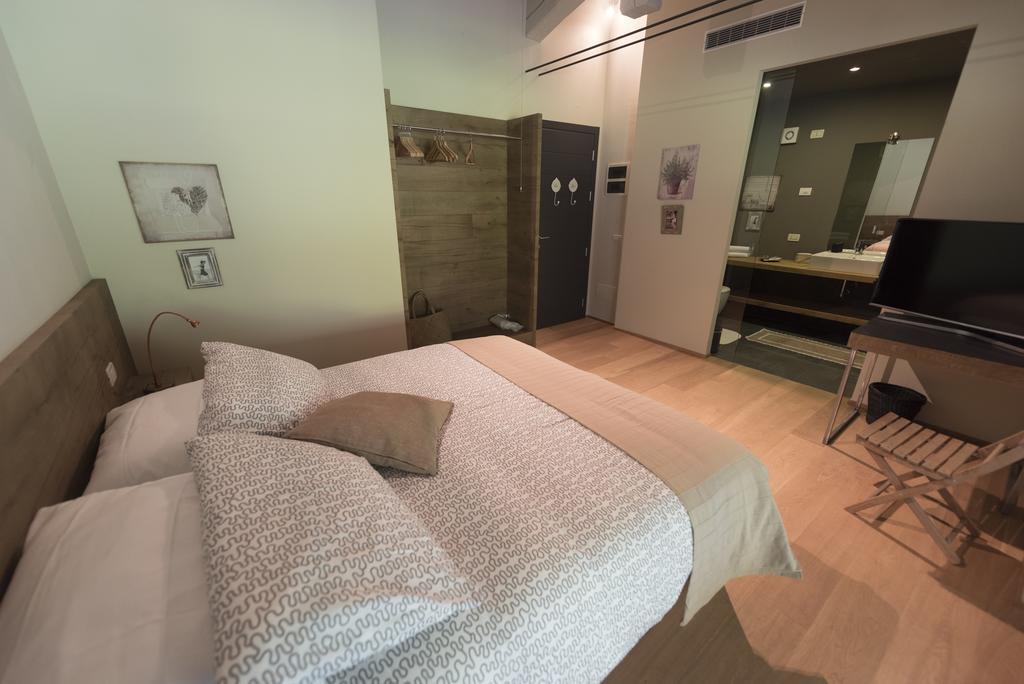 Agriturismo Locanda Del Pesco Collebeato 객실 사진