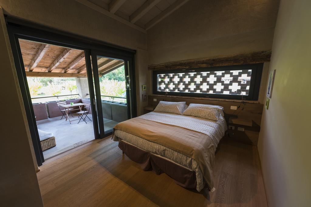 Agriturismo Locanda Del Pesco Collebeato 객실 사진